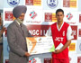 Baljit Sahni receiving MoM award